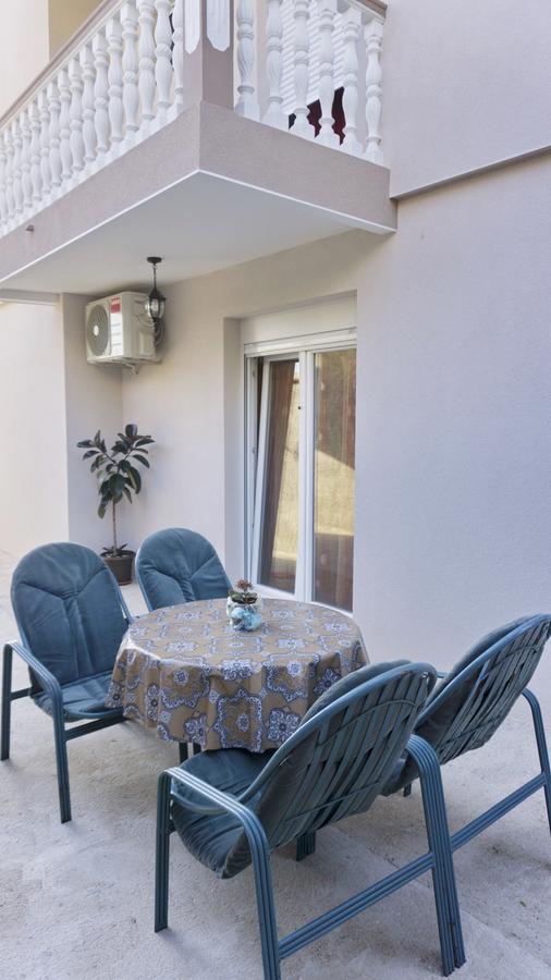 Apartman Spirto Требинье Экстерьер фото