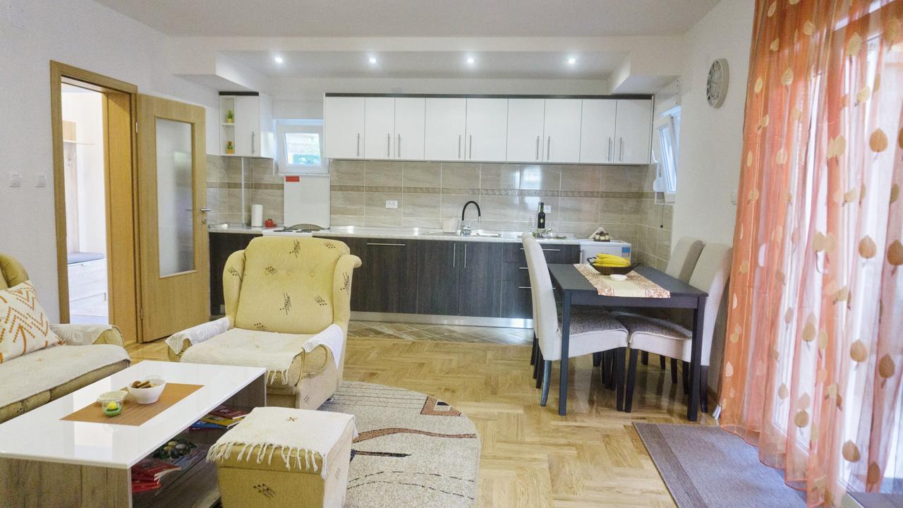 Apartman Spirto Требинье Экстерьер фото